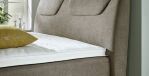 42930004-0_image_1