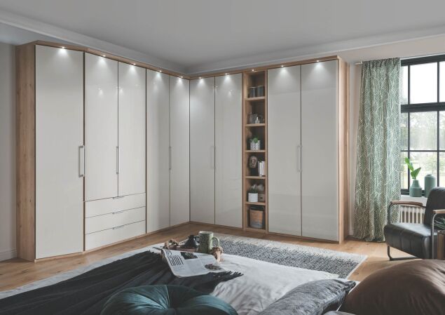 MONACO 2000 03031 19 EBI Gl.Champ. Eckkombination Faltturen Griffe Silber