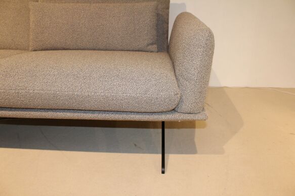 6840689e4496f2a3ab287fd3