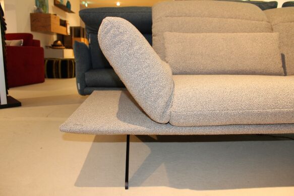 6840689f4496f2a3ab287fdf