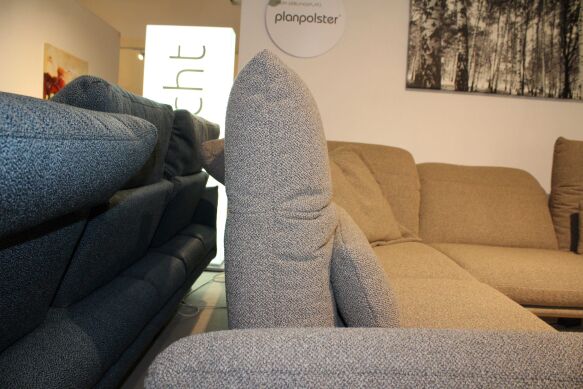 684068a24496f2a3ab287ff7