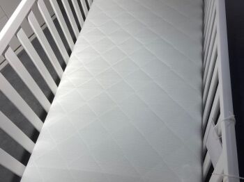 693c1caf70d5403609fa4f7c